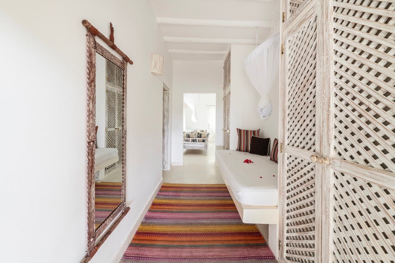 Deluxe Room 4