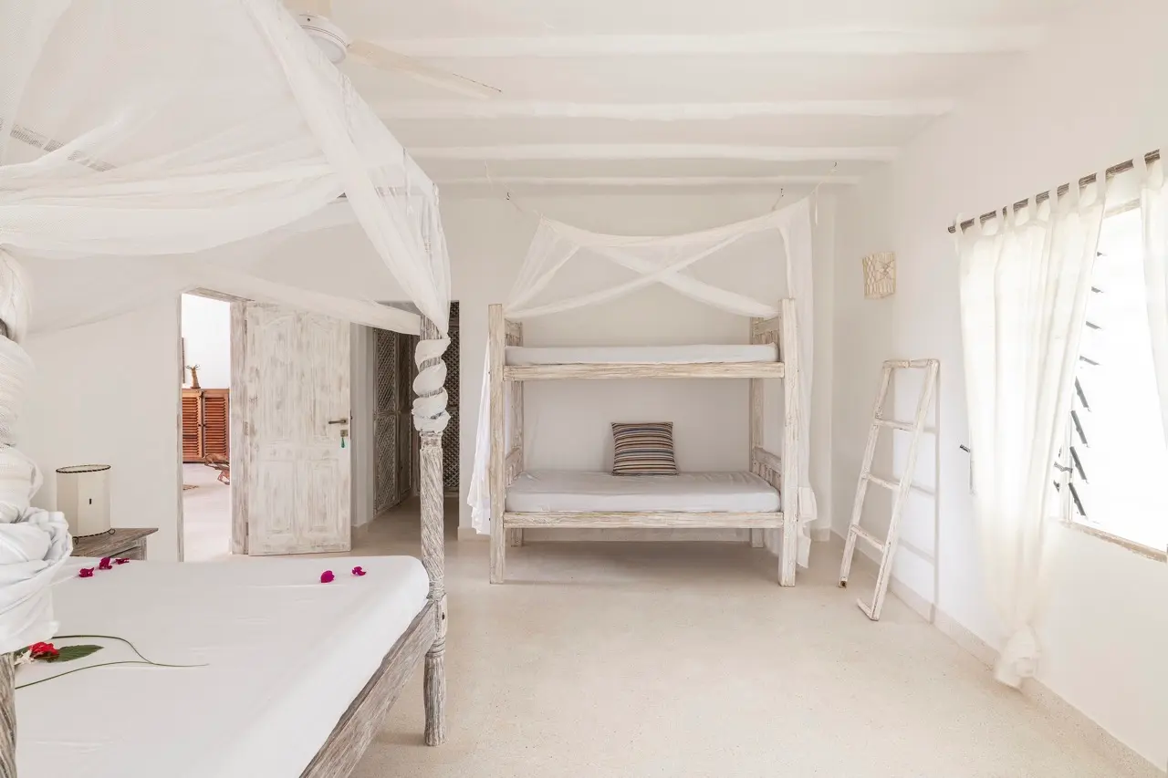 Deluxe Room 5 2